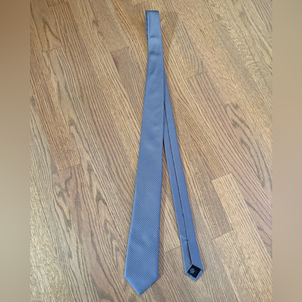 Calvin Klein Gray Silk Tie